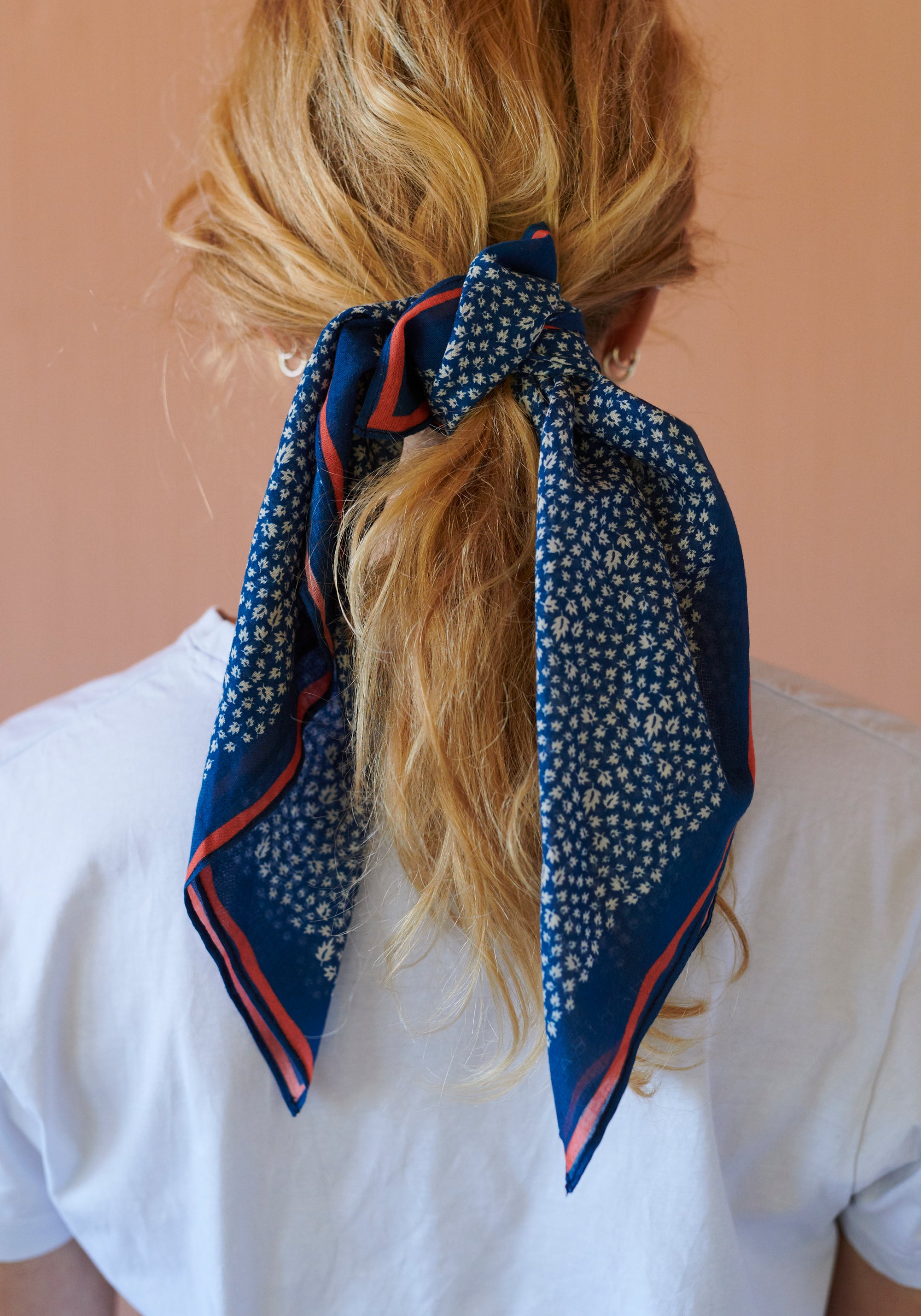 HABIBA AUTUMN LEAF BANDANA Bananas & Scarves INDIGO